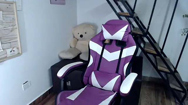 Snapshot of samantha_baby_ chatting on October 2025 07:04:02 PM samantha baby online show from October 2025 07:04:02 PM