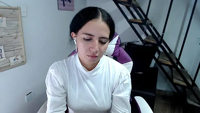 Snapshot of samantha_baby_ chatting on November 2025 12:44:01 AM samantha baby online show from November 2025 12:44:01 AM