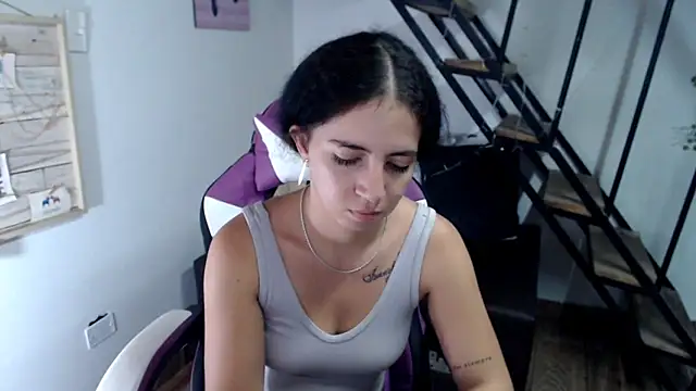 Snapshot of samantha_baby_ chatting on November 2025 07:57:02 PM samantha baby online show from November 2025 07:57:02 PM