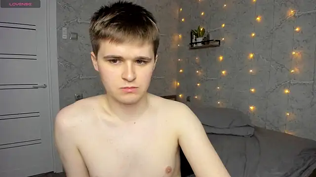 Mark Bearcub online show from May 2026 07:00:02 PM