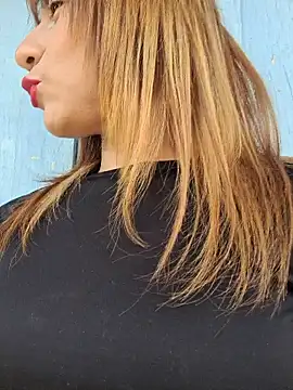 Snapshot of Evehampy chatting on December 2024 06:31:02 PM Evehampy online show from December 2024 06:31:02 PM