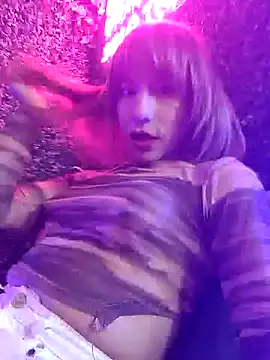 Snapshot of Evehampy chatting on January 2025 11:56:02 PM Evehampy online show from January 2025 11:56:02 PM