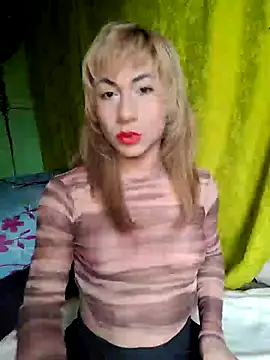 Snapshot of Evehampy chatting on September 2025 06:53:02 PM Evehampy online show from September 2025 06:53:02 PM