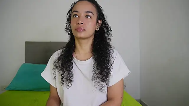 angela  98 online show from December 2025 09:14:01 AM