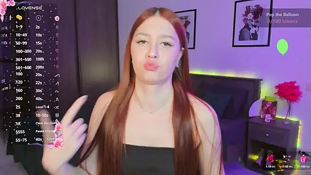 Snapshot of EleanorePeach chatting on February 2025 09:47:01 AM EleanorePeach online show from February 2025 09:47:01 AM