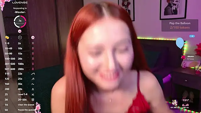 Snapshot of EleanorePeach chatting on November 2025 07:04:02 PM EleanorePeach online show from November 2025 07:04:02 PM