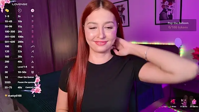 Snapshot of EleanorePeach chatting on November 2025 12:18:01 PM EleanorePeach online show from November 2025 12:18:01 PM