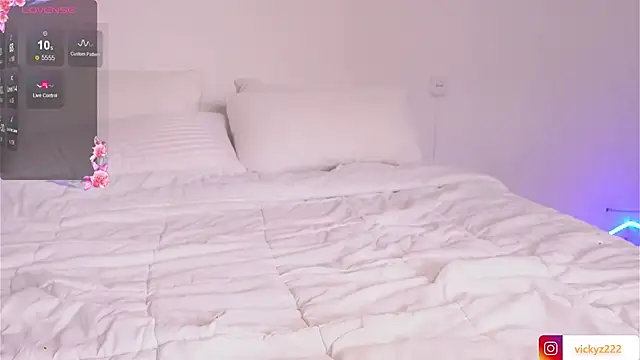 Victoriaxx  online show from March 2026 08:53:01 AM