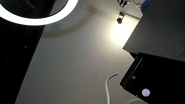 Apotheosis01 online show from December 2025 09:25:01 AM