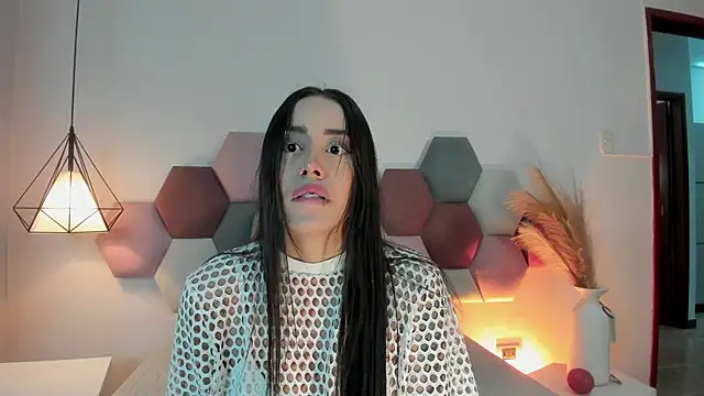 Snapshot of NoraDasilva chatting on October 2025 02:01:02 PM NoraDasilva online show from October 2025 02:01:02 PM