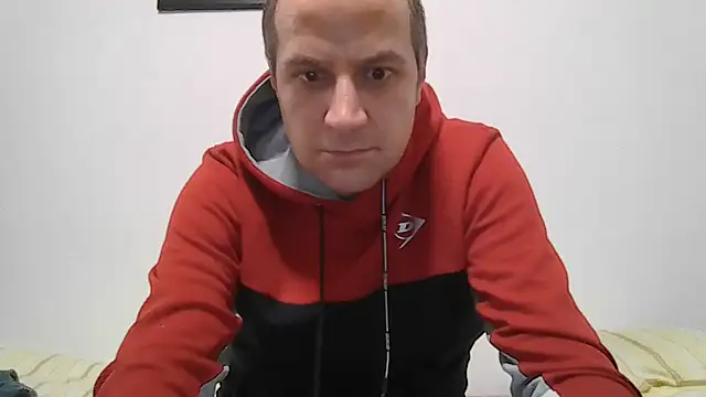 Snapshot of popperspair chatting on December 2025 09:20:01 PM popperspair online show from December 2025 09:20:01 PM