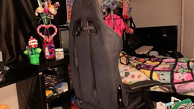 ShinyCherub online show from February 2025 08:20:01 AM