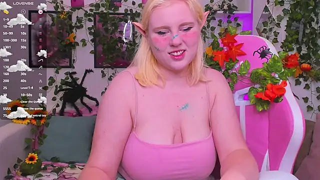 art lovee online show from October 2025 02:19:01 AM