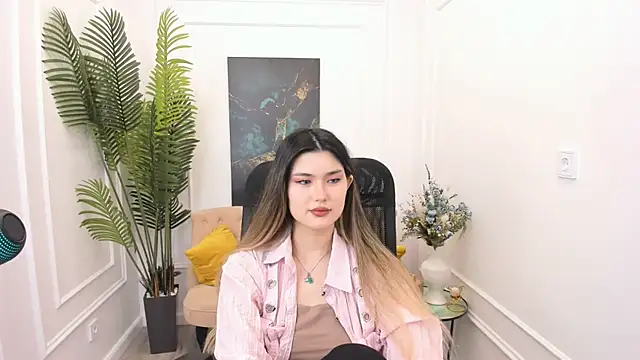 AnneTLi online show from January 2026 03:21:02 AM