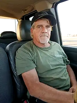 Snapshot of TTolbert chatting on December 2024 11:45:02 PM TTolbert online show from December 2024 11:45:02 PM