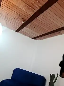 Snapshot of Babylolatop chatting on December 2024 06:45:02 PM Babylolatop online show from December 2024 06:45:02 PM