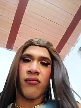 Snapshot of Babylolatop chatting on December 2024 02:21:02 AM Babylolatop online show from December 2024 02:21:02 AM