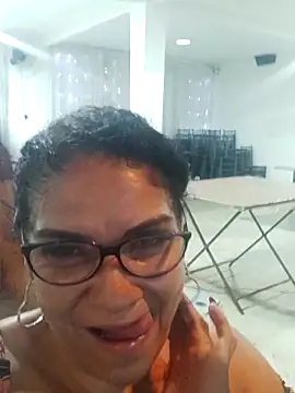 Delicy1 online show from September 2025 04:55:02 AM