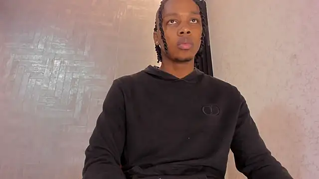 DominicSccott online show from October 2025 01:11:01 PM