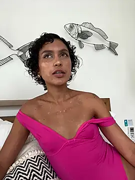 AnaRoxane  online show from June 2026 06:56:02 PM