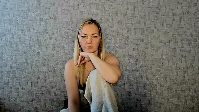 iam Venus online show from February 2026 11:51:01 AM