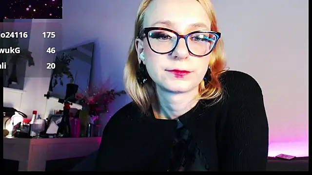 welliza online show from February 2025 04:52:01 AM