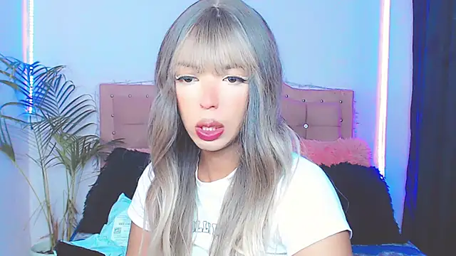 Tanedra collings online show from January 2025 10:18:01 PM