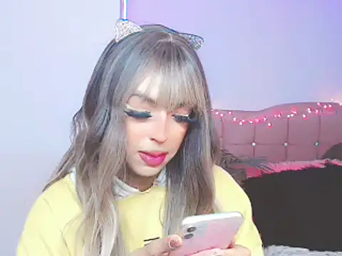 Tanedra collings online show from January 2025 04:14:02 AM