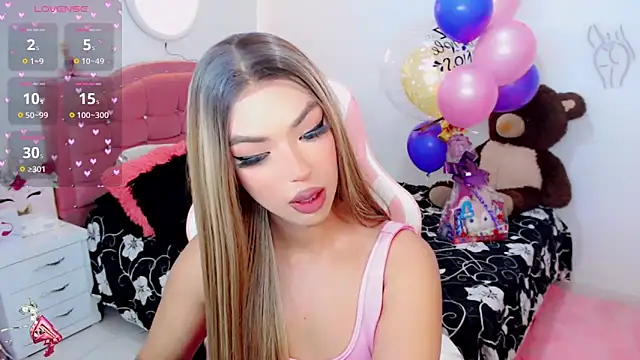 Tanedra collings online show from September 2025 03:28:01 AM