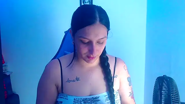 Snapshot of liz_dirty chatting on September 2025 09:53:01 PM liz dirty online show from September 2025 09:53:01 PM