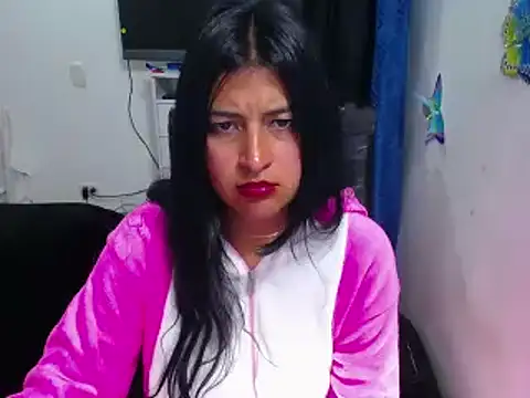 Snapshot of Yunhot_ chatting on January 2025 10:45:01 AM Yunhot  online show from January 2025 10:45:01 AM