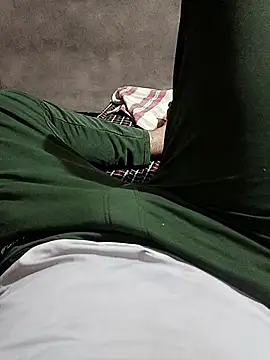 Snapshot of indian16hot chatting on September 2025 04:39:01 PM indian16hot online show from September 2025 04:39:01 PM