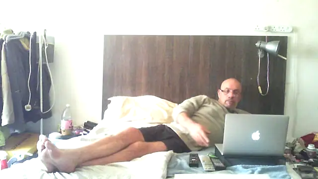 Snapshot of dazuk4513 chatting on May 2026 04:04:02 PM dazuk4513 online show from May 2026 04:04:02 PM