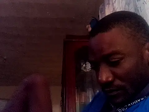 LookingLover34 online show from November 2025 04:50:02 PM