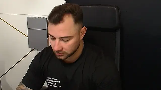 DuncanStone online show from October 2025 04:59:01 AM