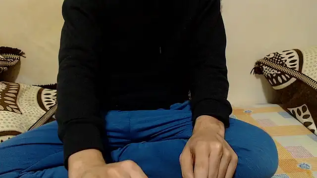 Snapshot of Alexdelarge323 chatting on November 2025 11:42:01 AM Alexdelarge323 online show from November 2025 11:42:01 AM