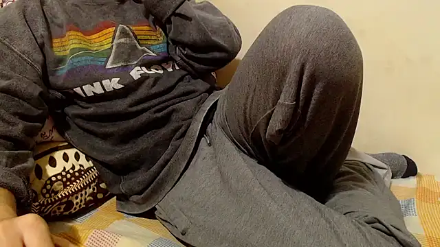 Snapshot of Alexdelarge323 chatting on November 2025 10:38:02 AM Alexdelarge323 online show from November 2025 10:38:02 AM