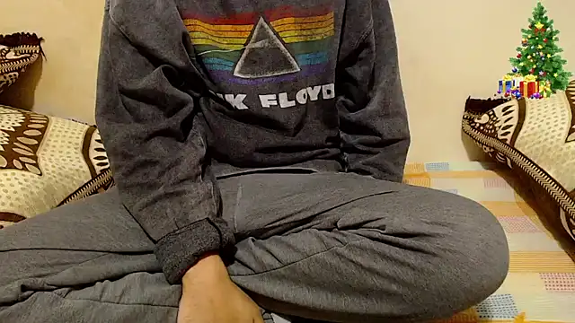 Alexdelarge323 online show from December 2025 12:01:02 PM