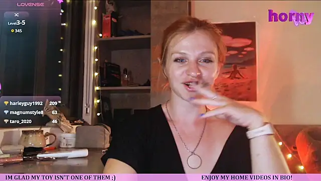 Cassie Wild online show from May 2026 02:12:01 PM