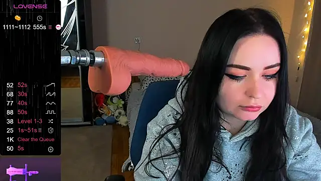 Cherry  Girl online show from April 2026 10:07:02 PM