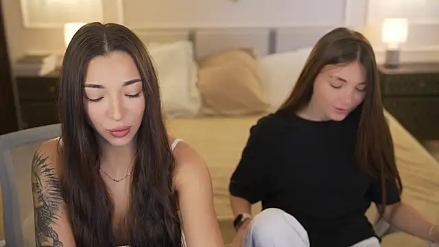 Jasmine Flow online show from November 2025 08:05:02 AM