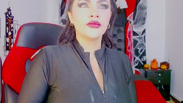 misslombana online show from October 2025 05:37:01 AM