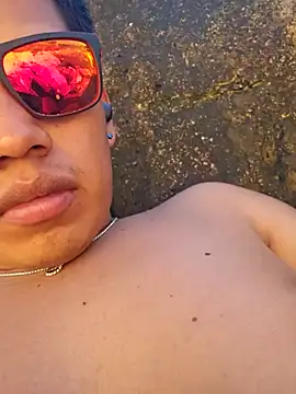 Easing Order online show from February 2025 01:02:02 AM