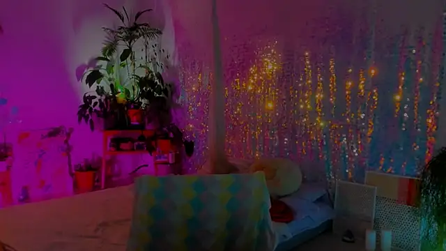 poli   online show from December 2024 12:25:01 AM