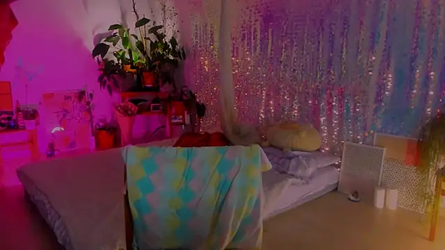 poli   online show from January 2025 05:42:02 PM