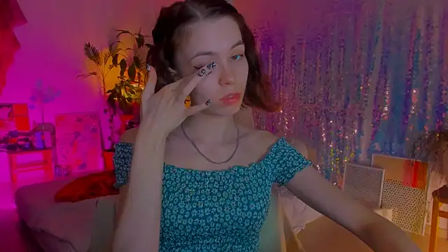 poli   online show from March 2025 07:49:02 PM