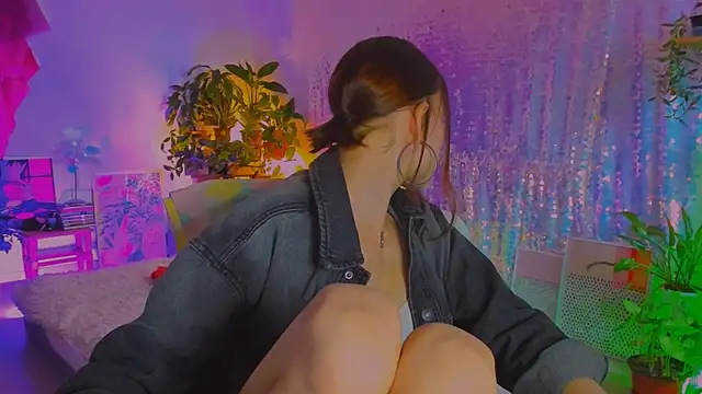 poli   online show from April 2026 04:08:01 PM