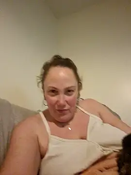 Wisie Cutie online show from January 2025 10:46:01 PM