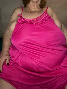 Snapshot of mariannecox chatting on December 2024 03:37:01 AM mariannecox online show from December 2024 03:37:01 AM