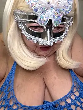 Snapshot of mariannecox chatting on October 2025 07:32:01 PM mariannecox online show from October 2025 07:32:01 PM